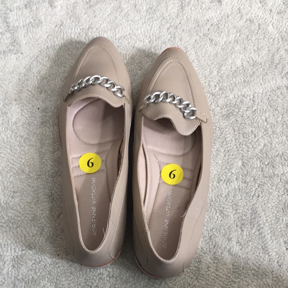 Nwot Adrienne Vittadini Linus Pointed Toe cushioned Loafer Flats